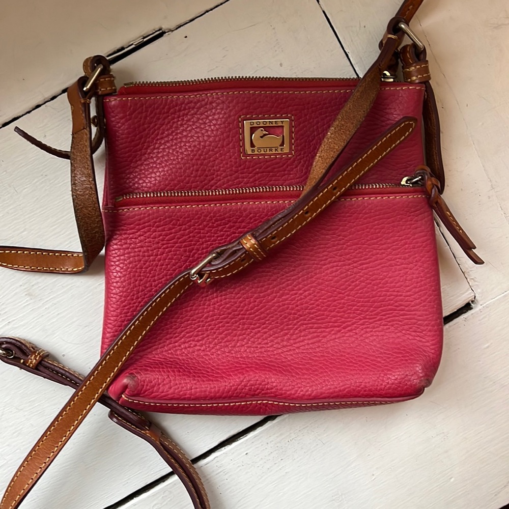 Dooney and Bourke Pink Leather Crossbody Purse